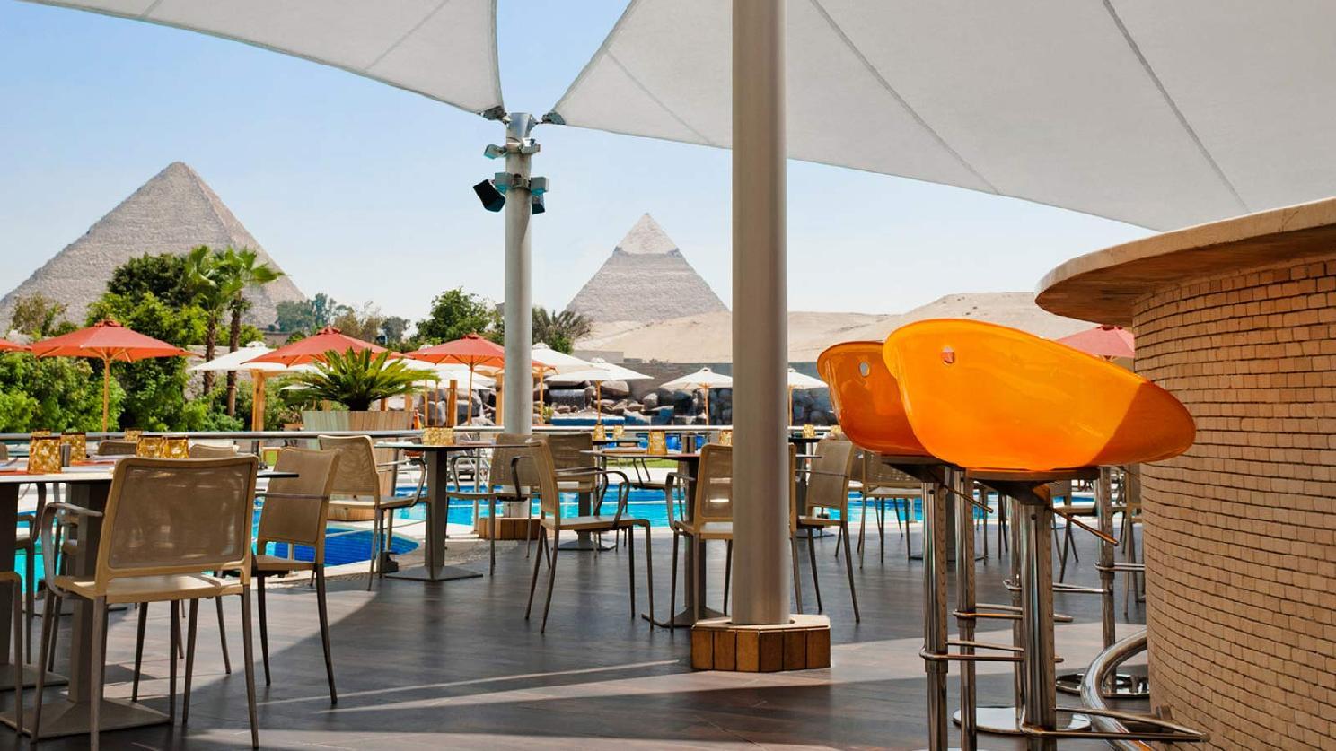 Le Meridien Pyramids Hotel & Spa Giza Екстер'єр фото